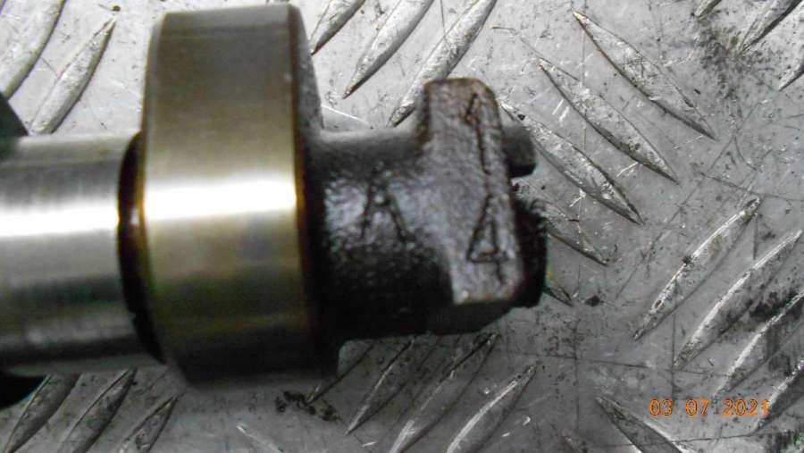Распредвал к Land Rover Range Rover 2001