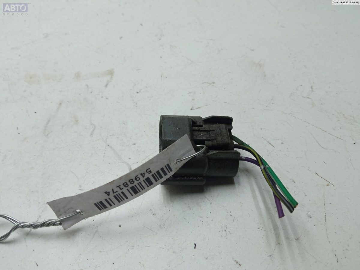 Разъем AUX / USB к Nissan Almera Tino 2001