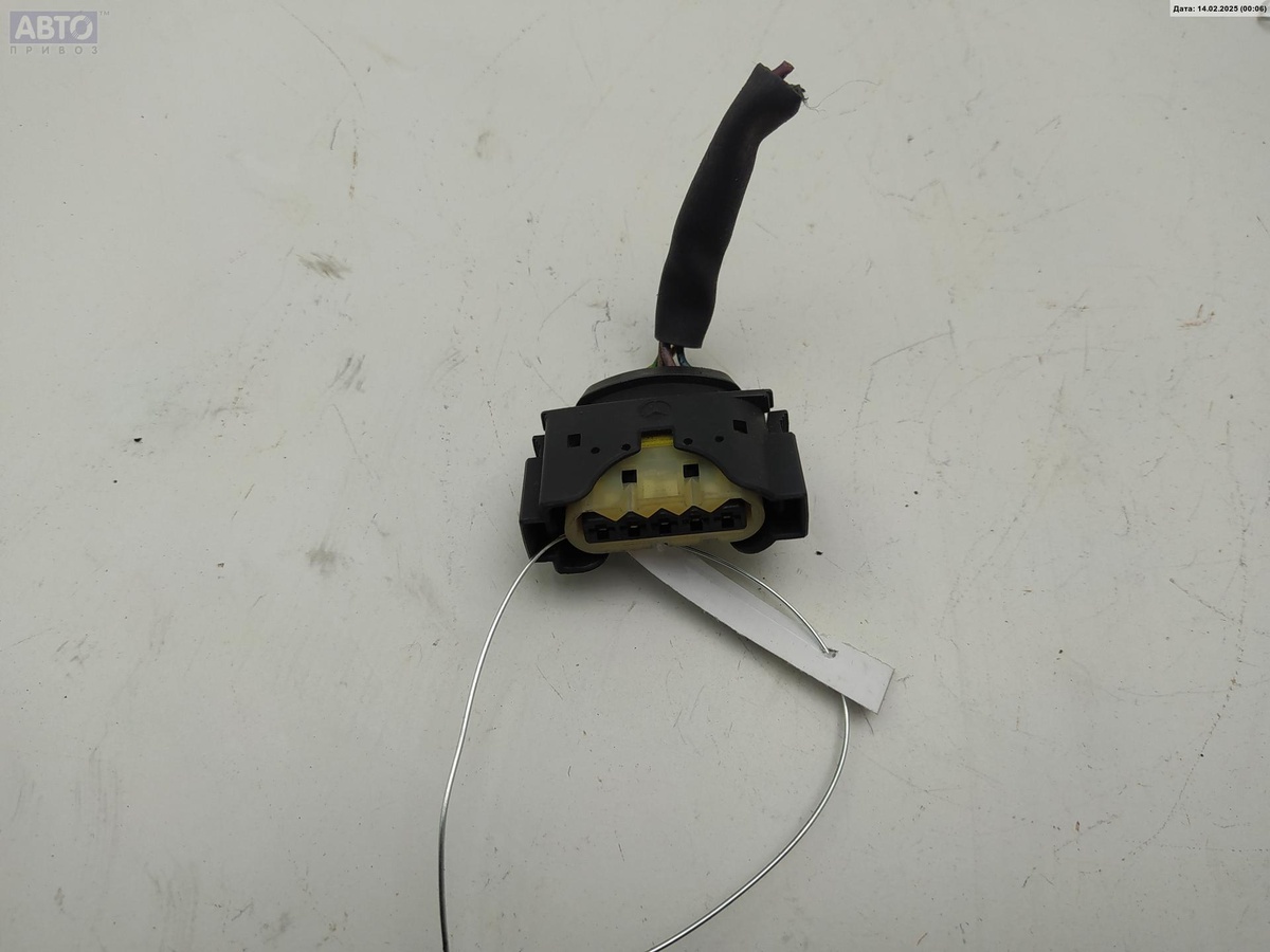 Разъем AUX / USB к Mercedes-Benz E-klasse 2003