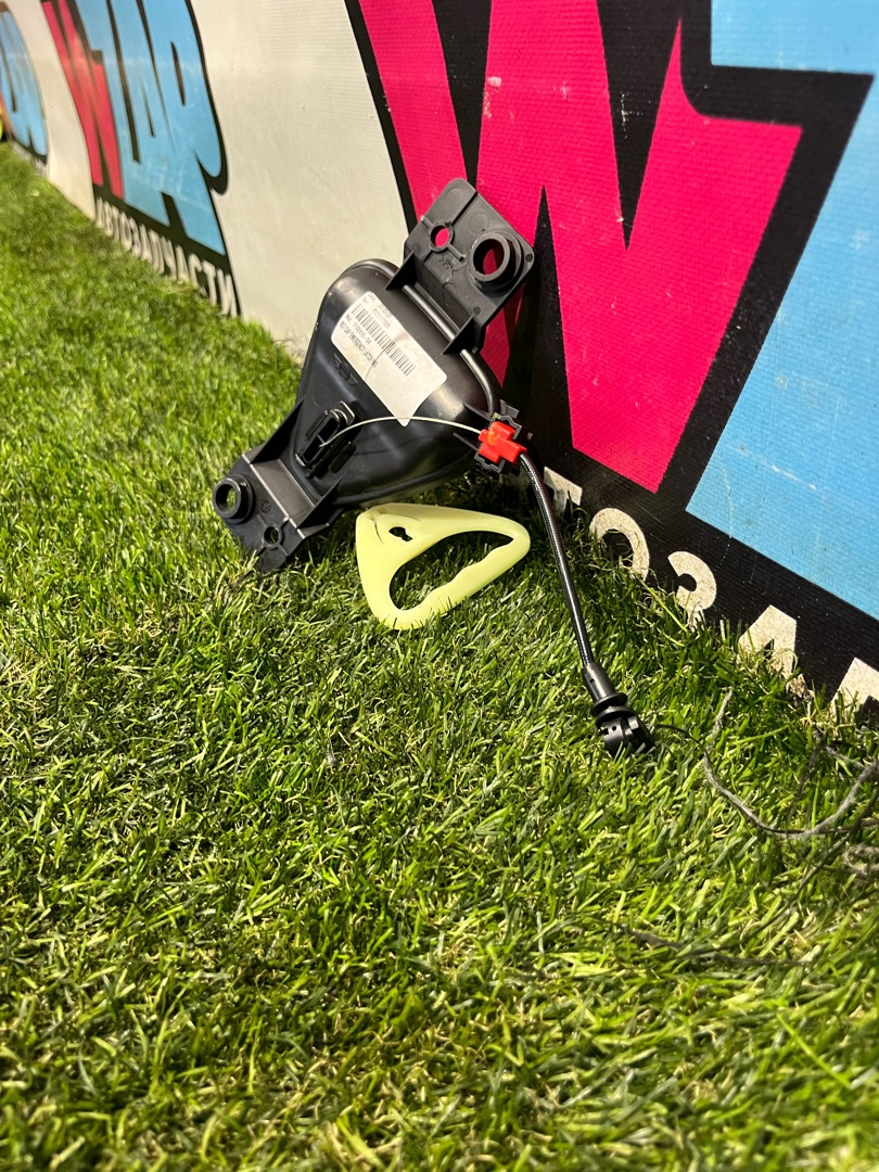 Ручка открывания багажника к MINI Cabrio 2021