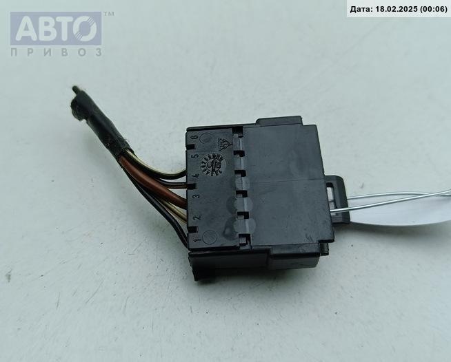 Разъем AUX / USB к Opel Zafira 2005