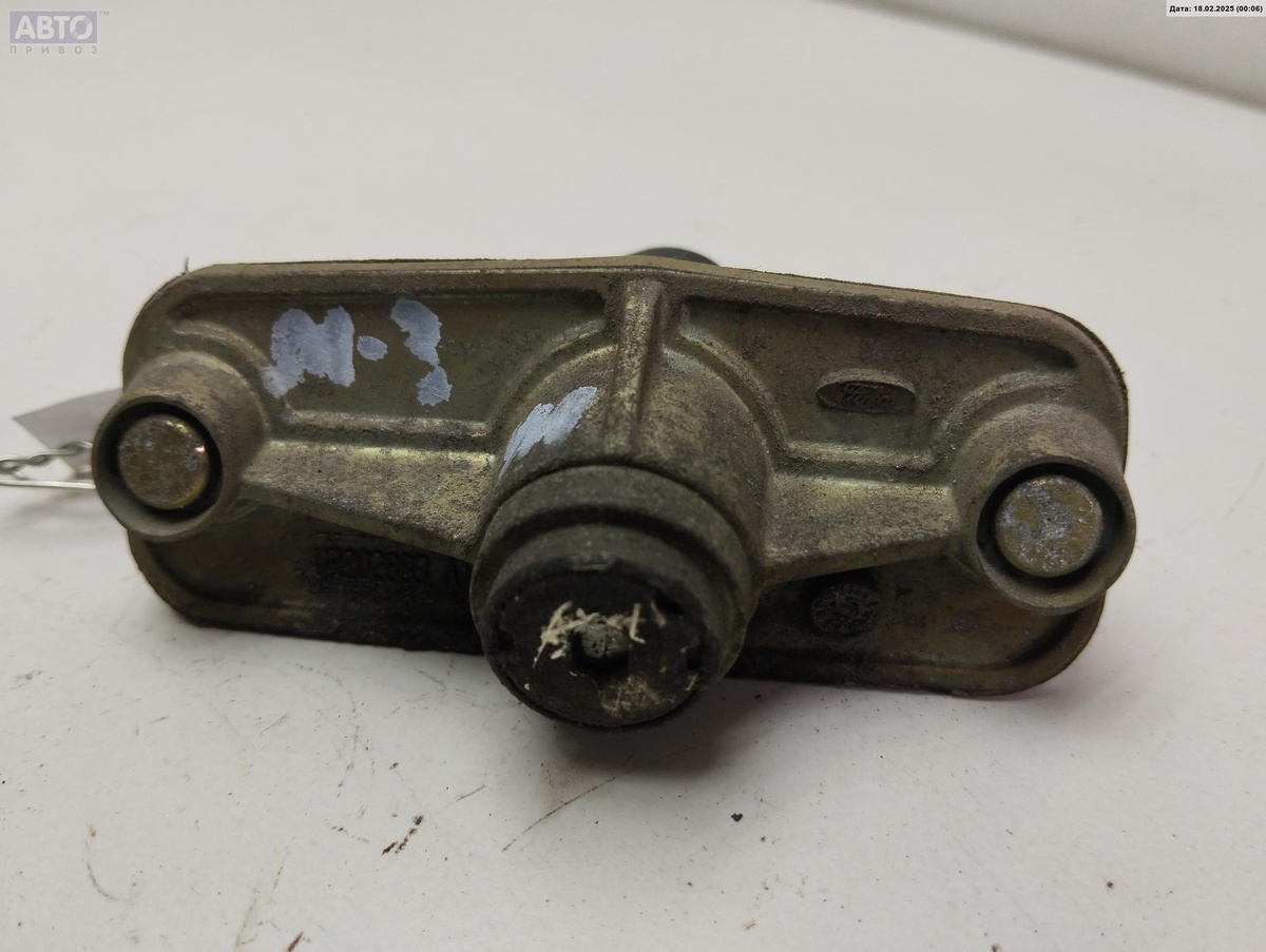 Замок двери к Ford Mondeo 2001