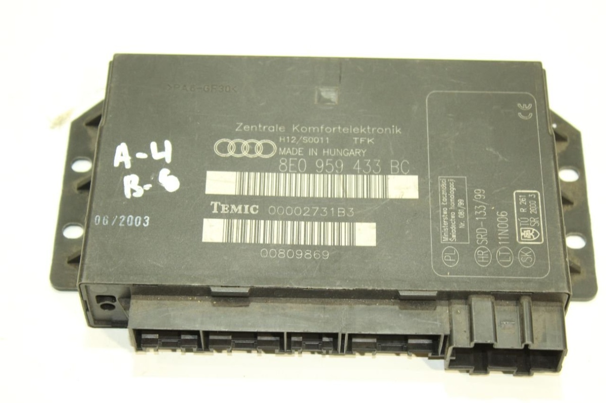 Блок комфорта к Audi A4 2002