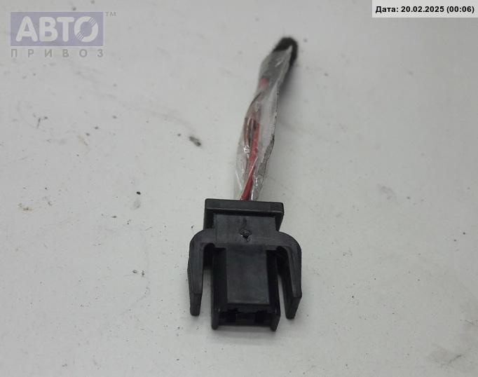 Разъем AUX / USB к Volkswagen Passat 1997