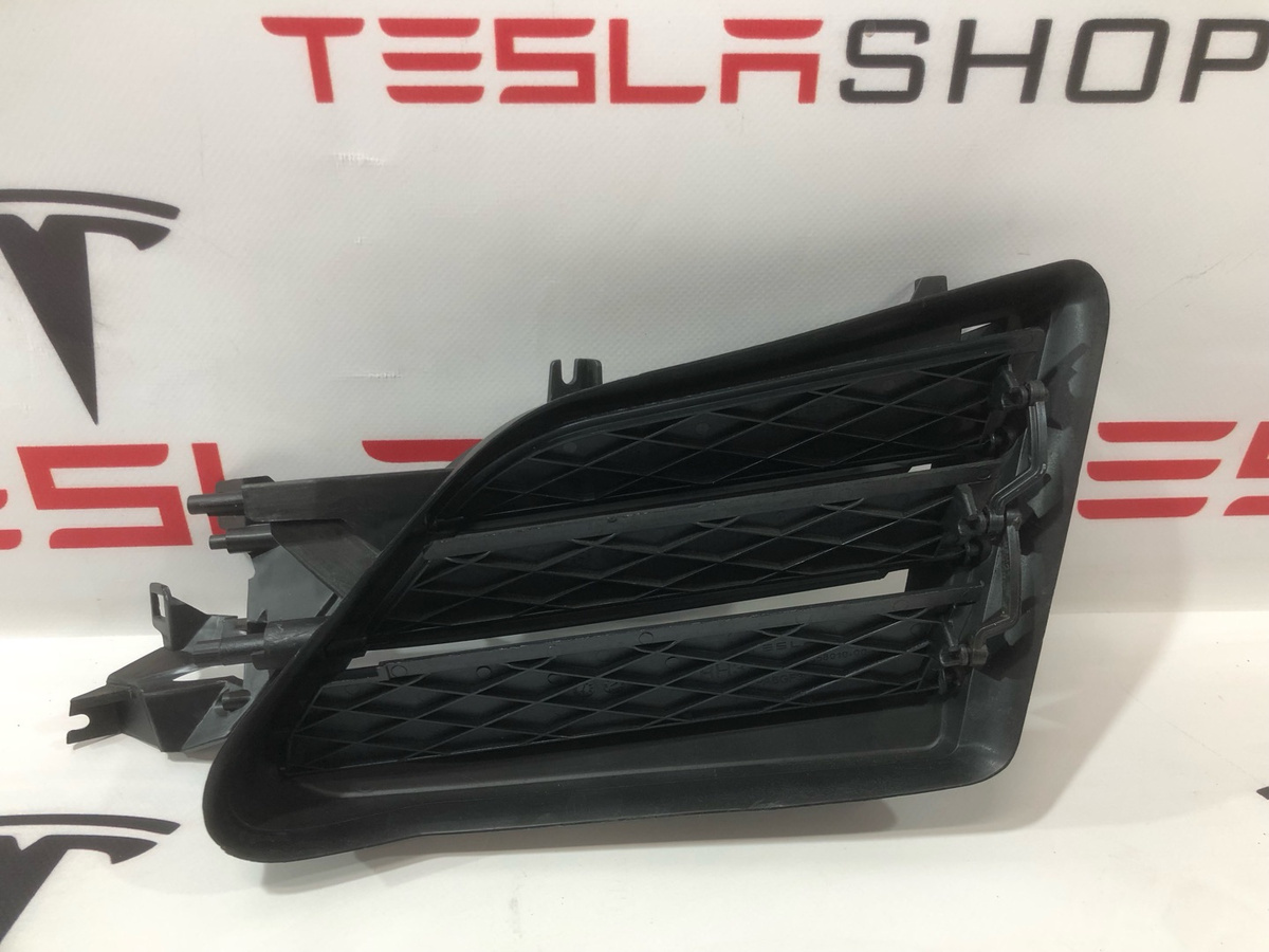 Моторчик жалюзи к Tesla Model S 2017