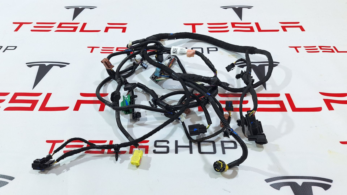 Проводка к Tesla Model X 2022