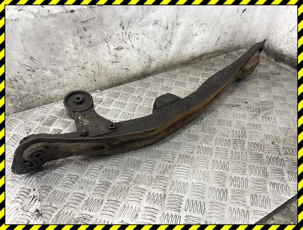 Балка под КПП к Mitsubishi Lancer 1990