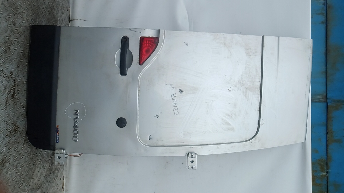 Петли к Nissan  2016