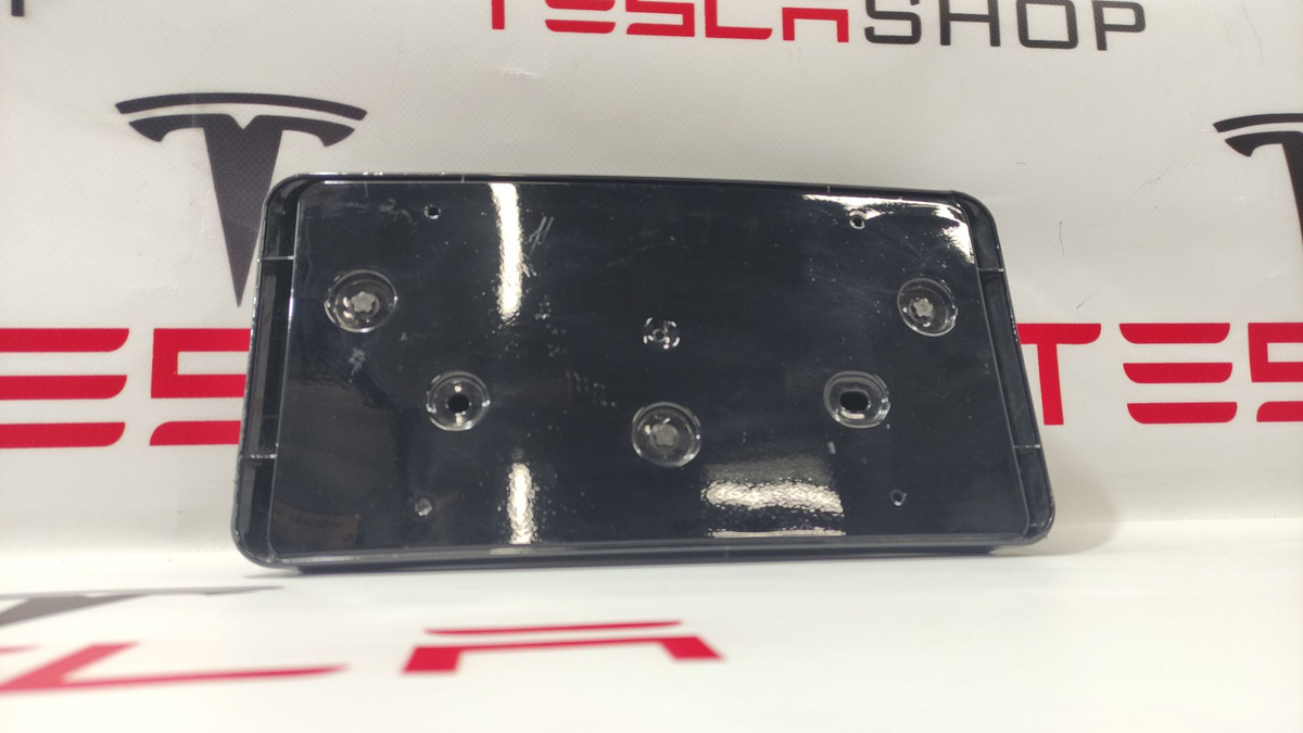 Бленда к Tesla Model S 2021