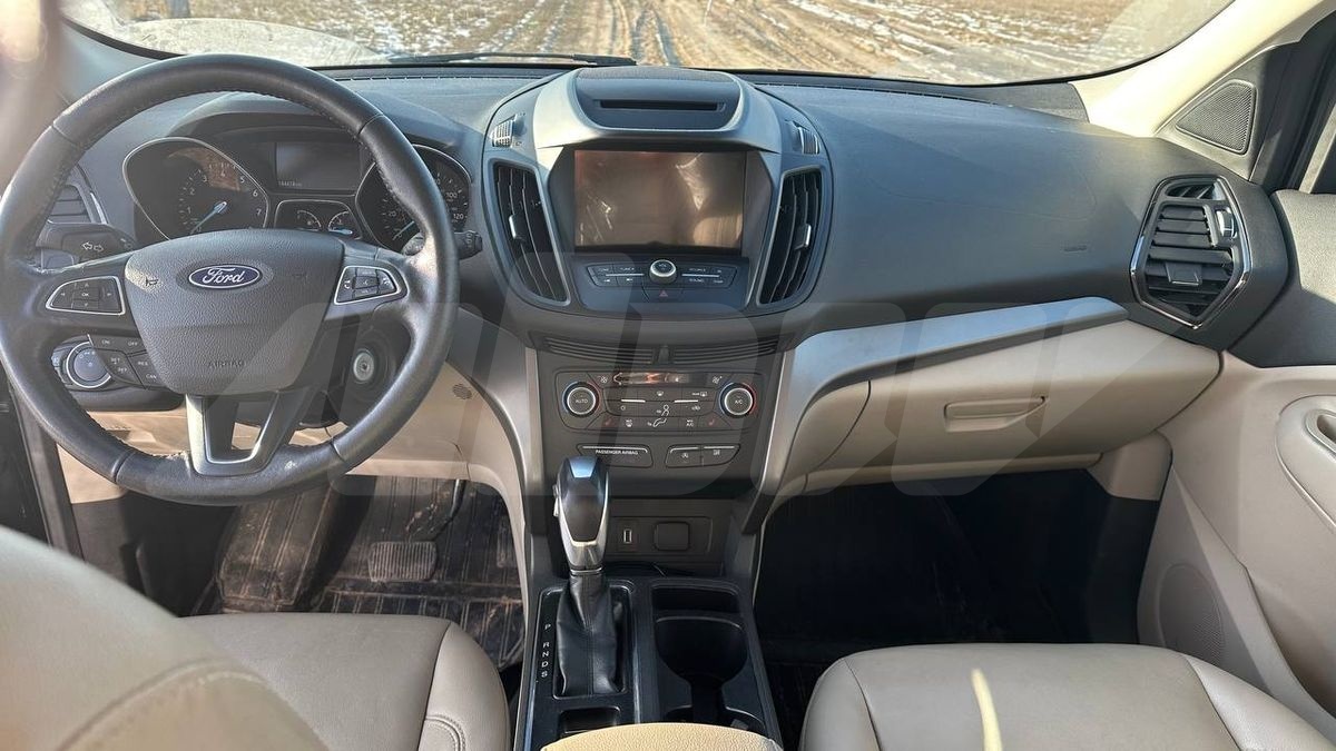Ford Escape III Рестайлинг, 2017