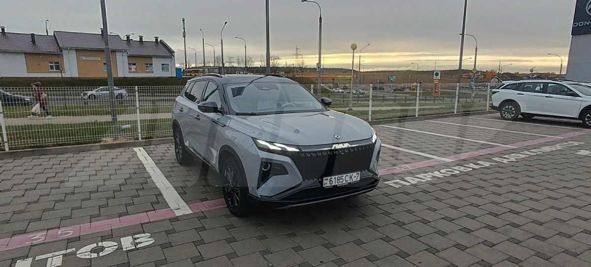 Подбор и доставка DongFeng Aeolus Huge (ДонгФенг )
