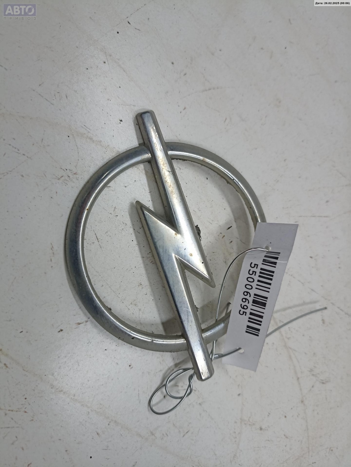 Эмблема к Opel Astra 2003