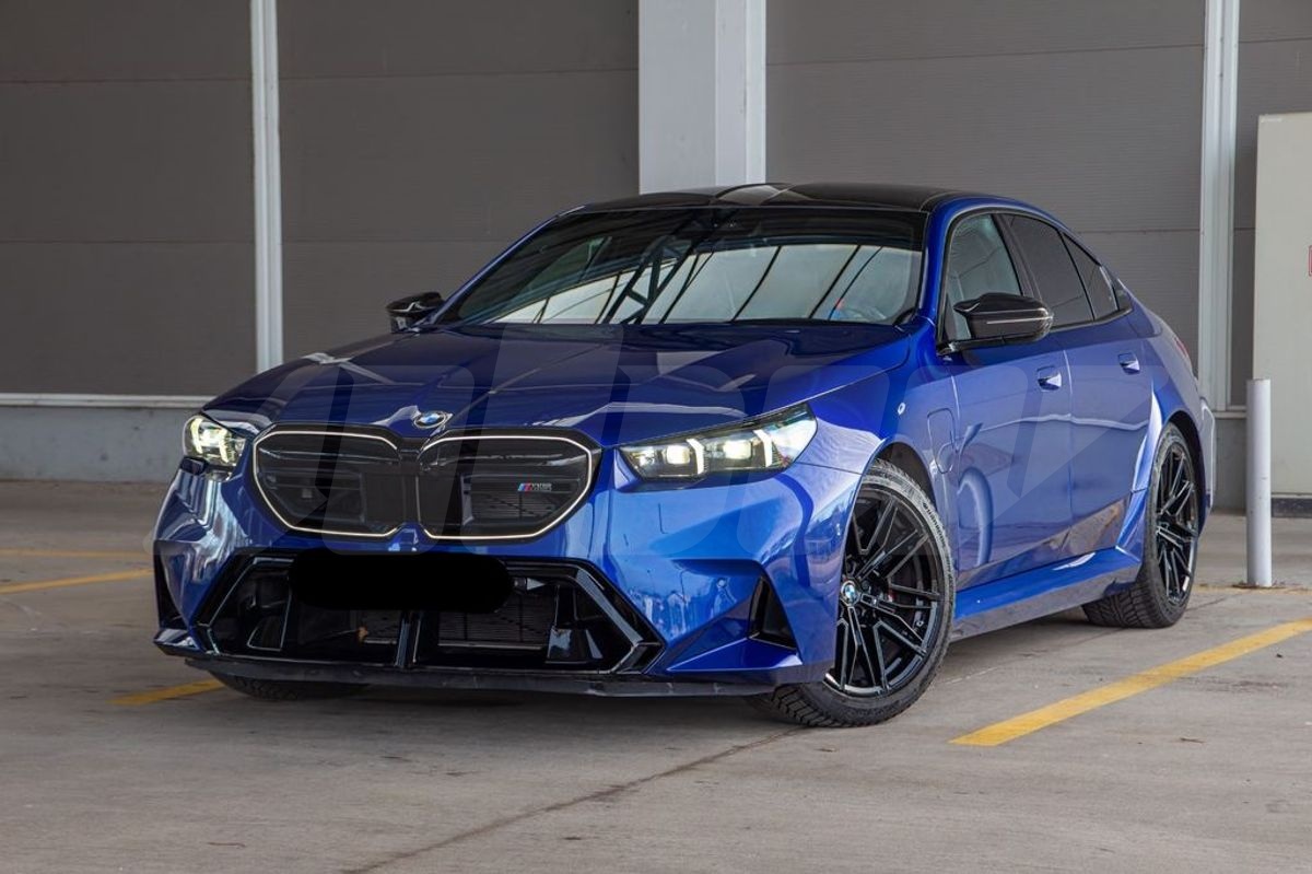 BMW M5 VII (G90), 2024