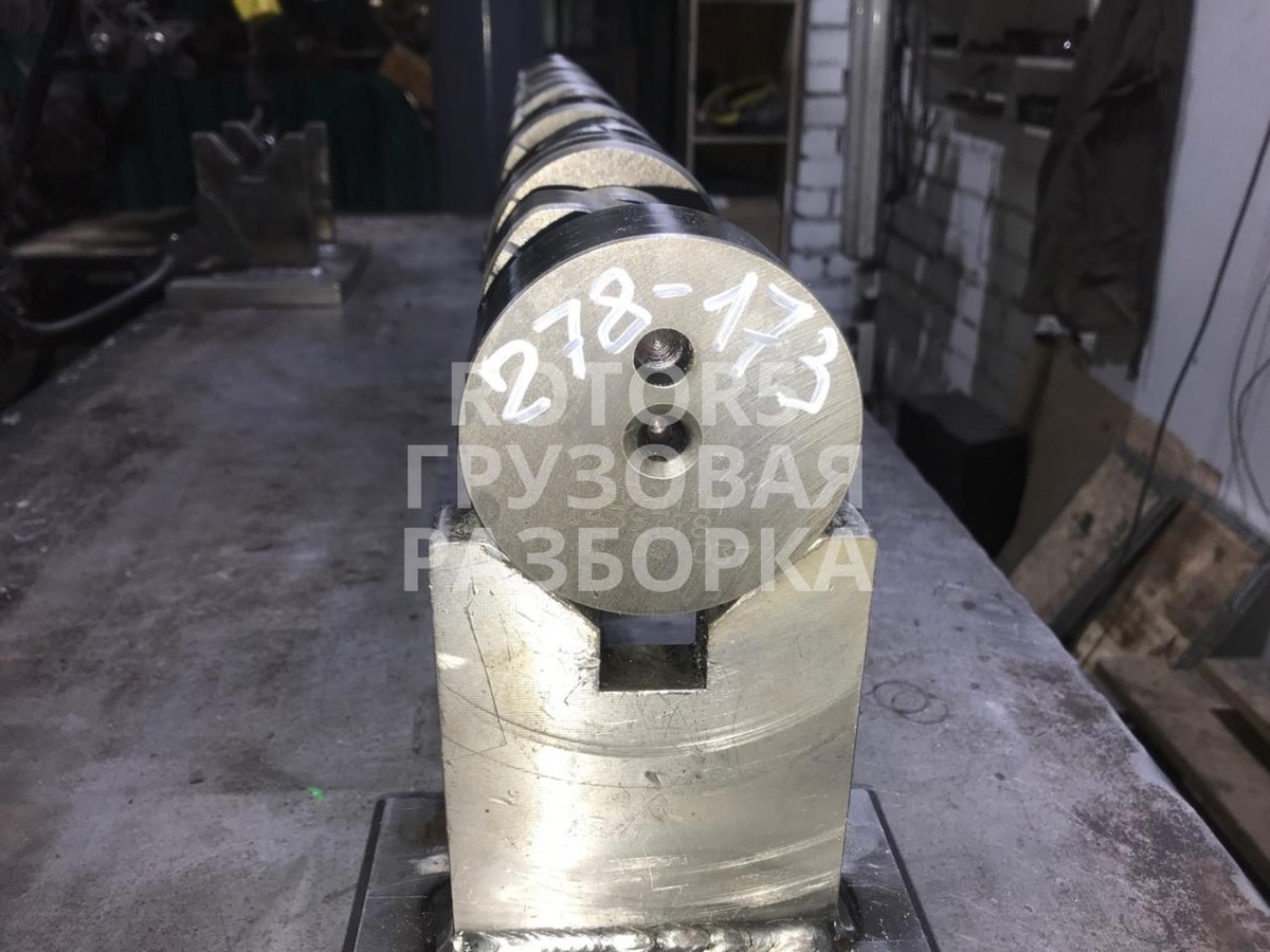 Распредвал  124 2001