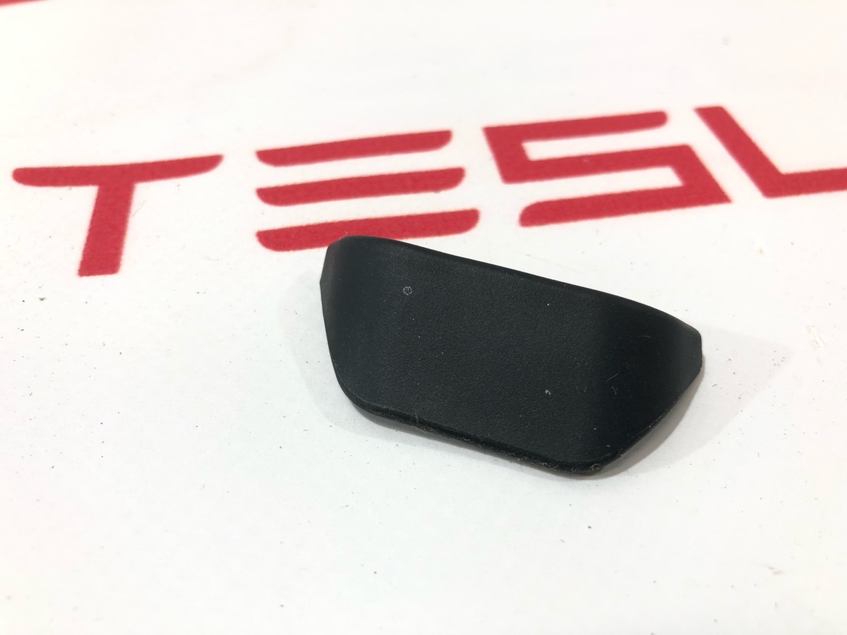 Заглушка к Tesla Model X 2022