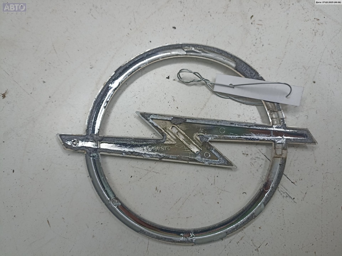 Эмблема к Opel Zafira 2006