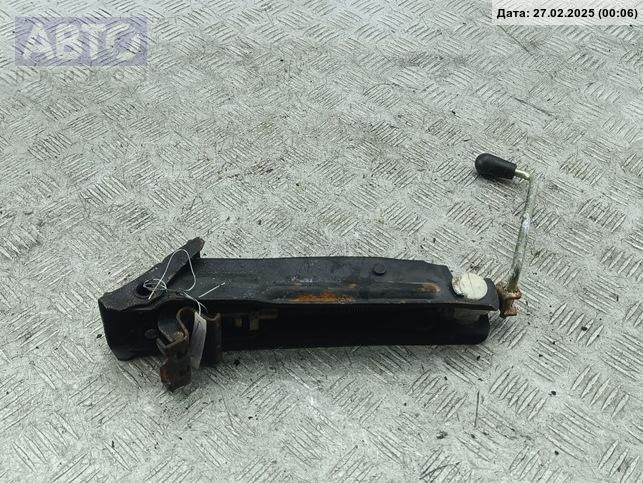 Домкрат к Volkswagen Golf 1994