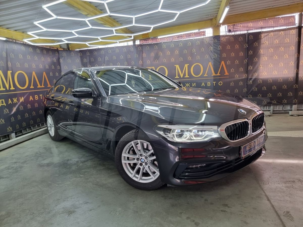 BMW 5 series VII (G30/G31), 2020