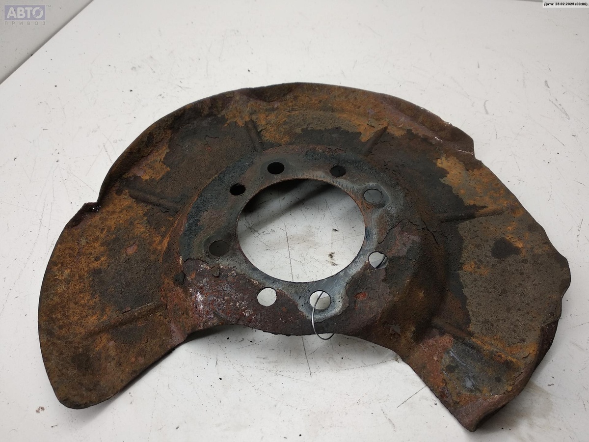 Кожух к Mazda 5 2006