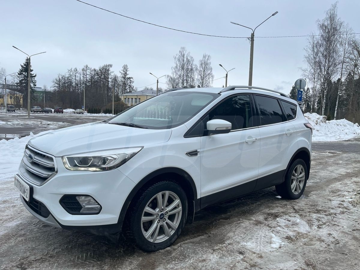 Ford Kuga II Рестайлинг, 2019