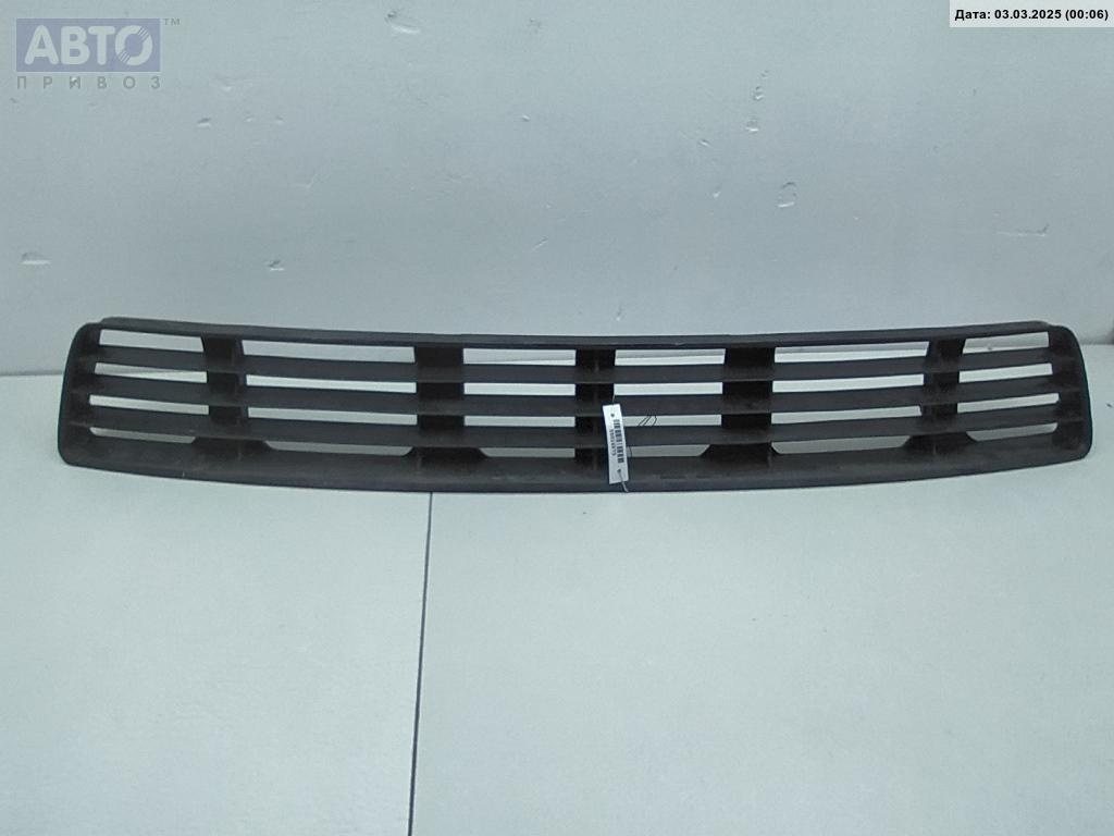 Решетка бампера к Audi A4 1997