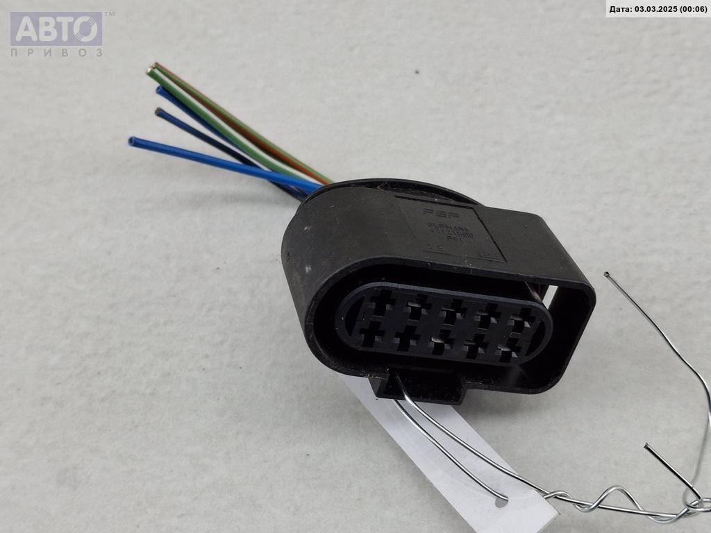 Разъем AUX / USB к Ford Focus 2003