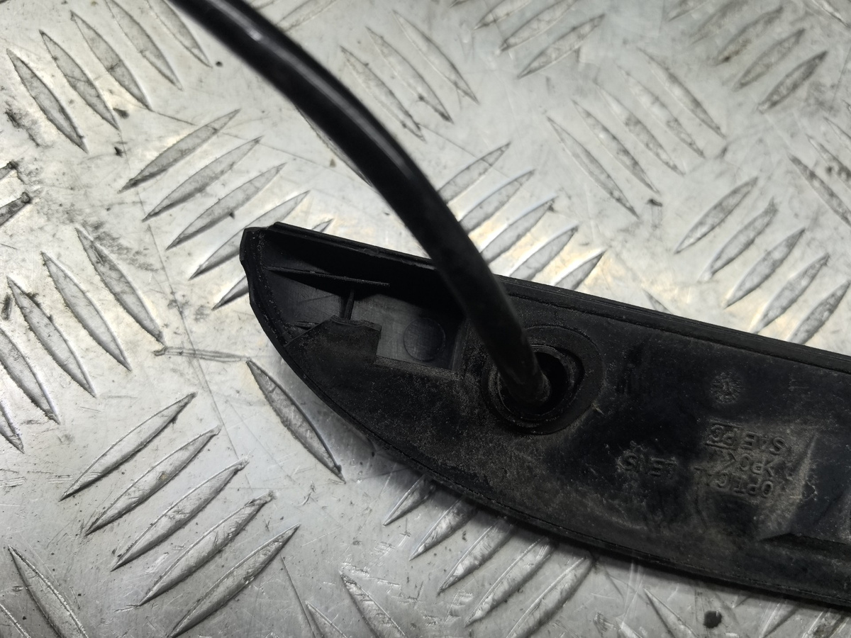 Стоп-сигнал к Saab 9-3 2002