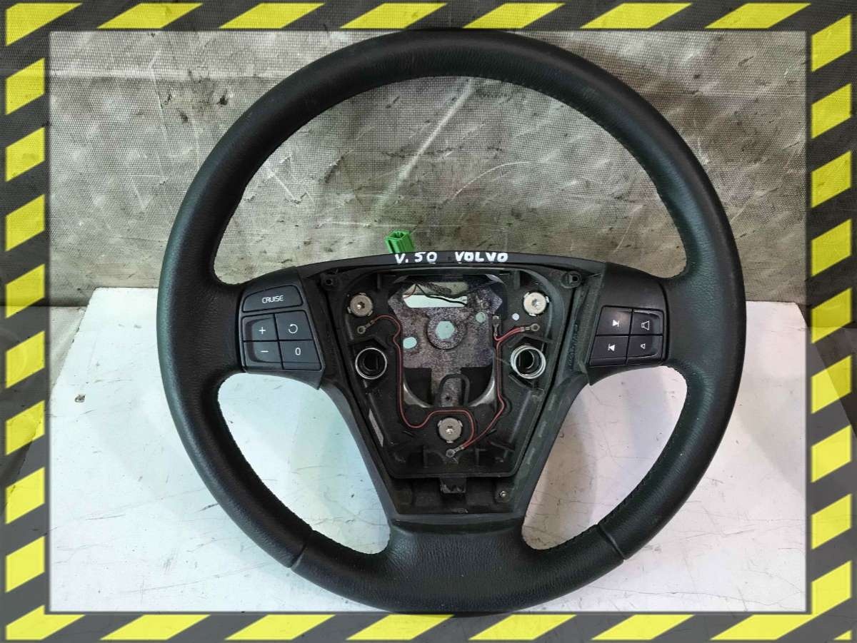Руль к Volvo V50 2005