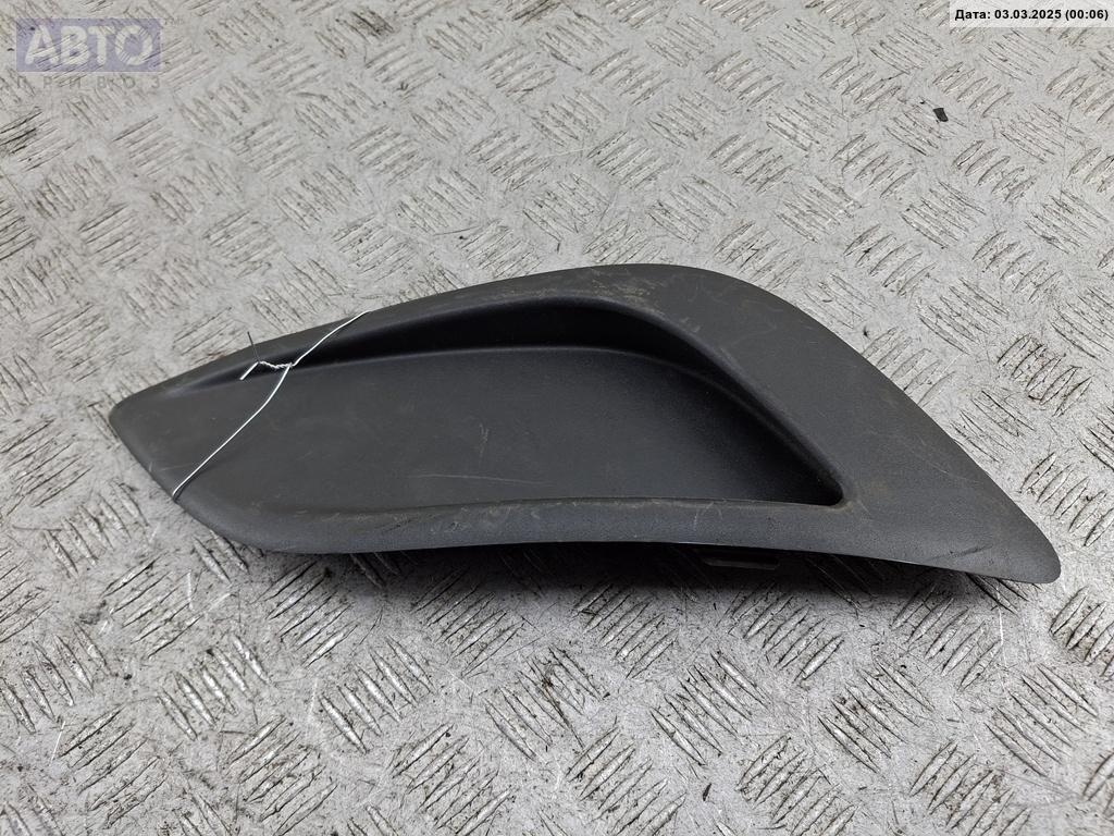Решетка бампера к Ford Focus 2009