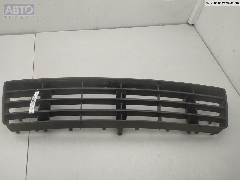 Решетка бампера к Audi A6 1998