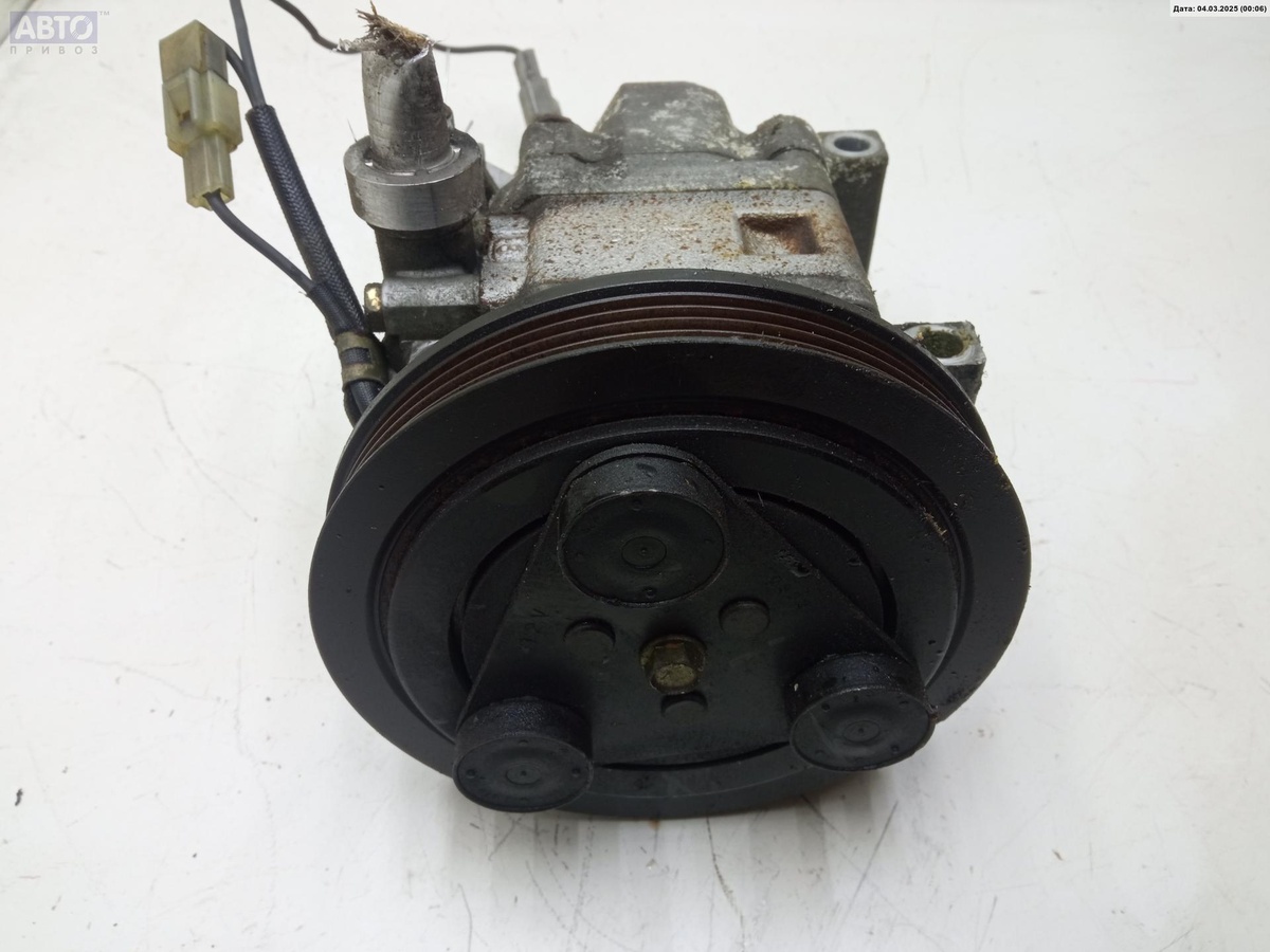 Компрессор кондиционера к Mazda 323 1999