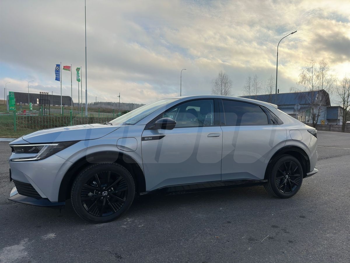Honda e:NP2 I, 2024