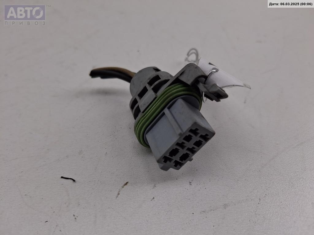 Разъем AUX / USB к Renault Megane 2001