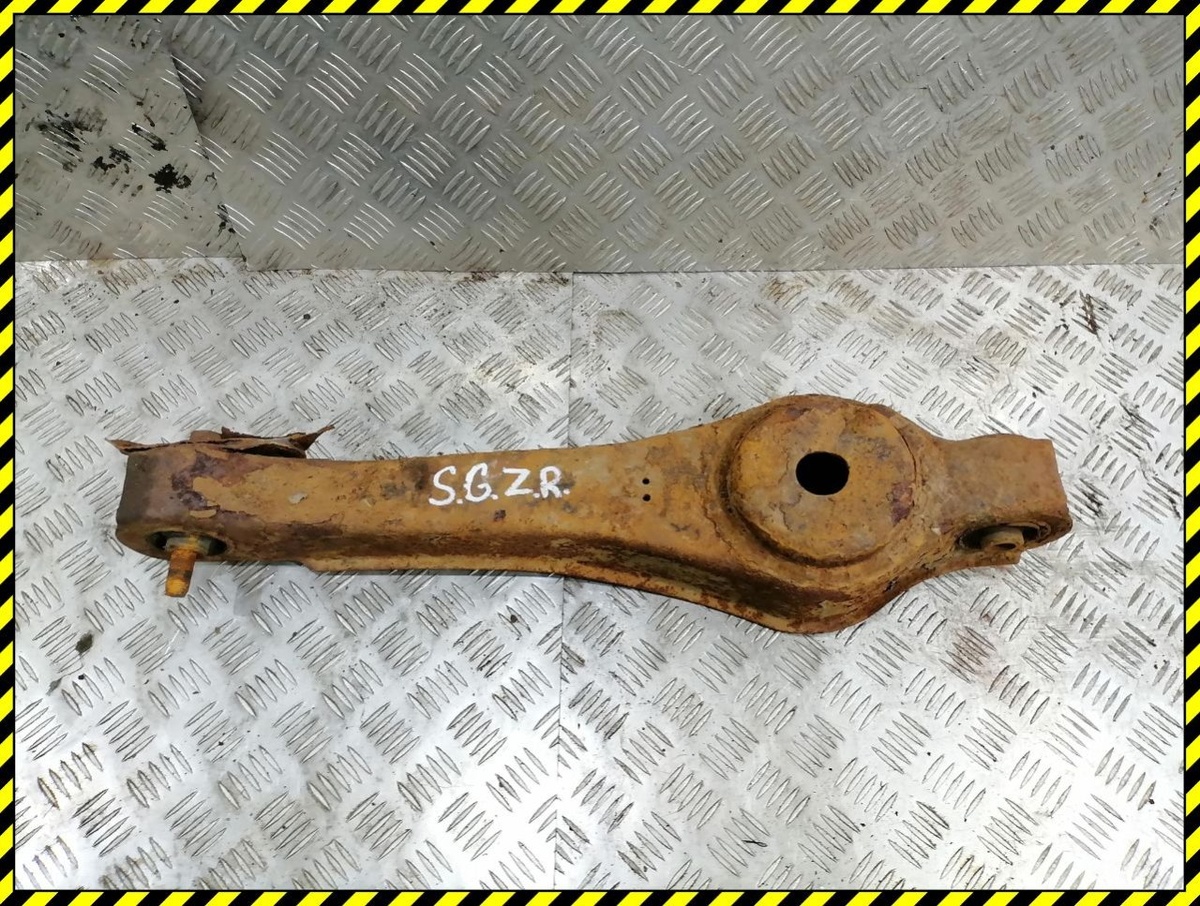 Рычаг задний правый к Mitsubishi C4 1998