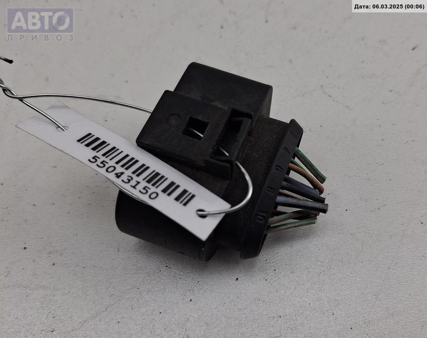 Разъем AUX / USB к Ford C-MAX 2004