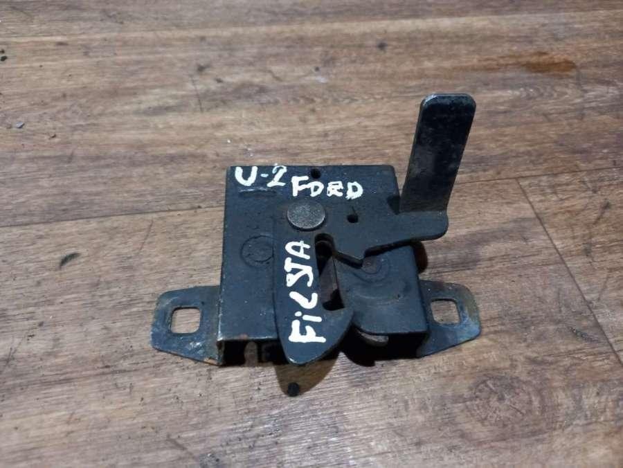 Замок капота к Ford Fiesta 1995