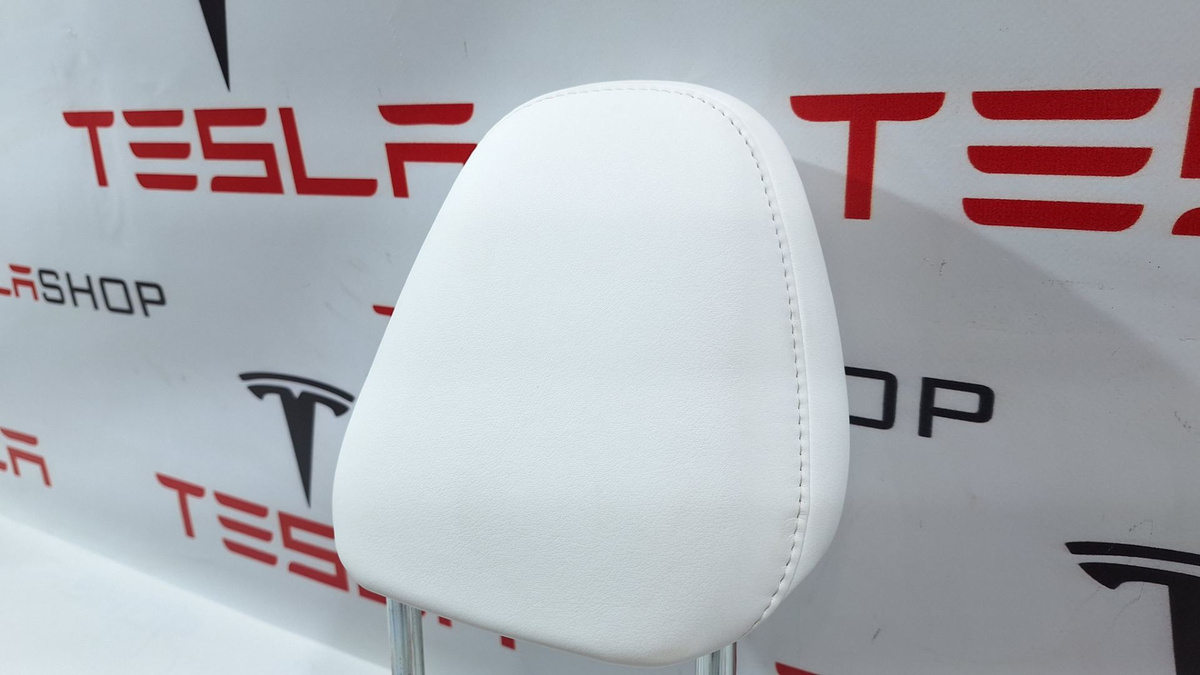 Подголовник к Tesla Model S 2021