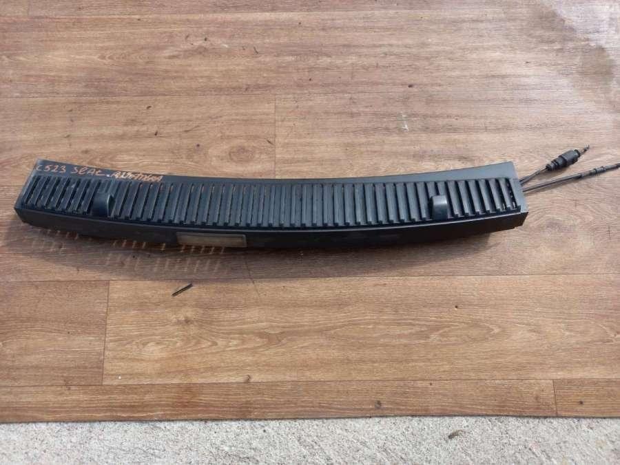 Дождевик к SEAT Alhambra 2003