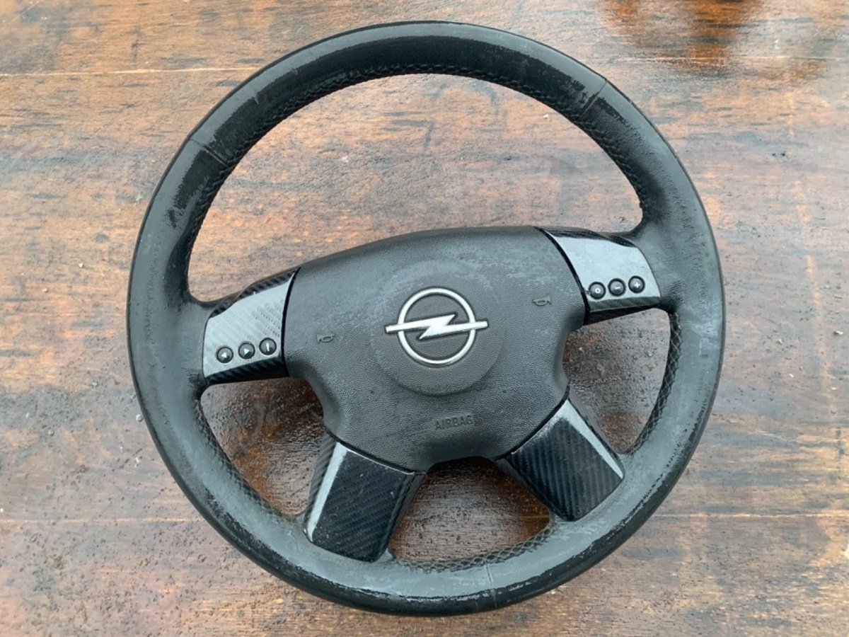 Руль к Opel Signum 2004