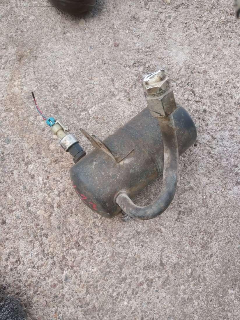 Бачок кондиционера к Mazda 626 1998