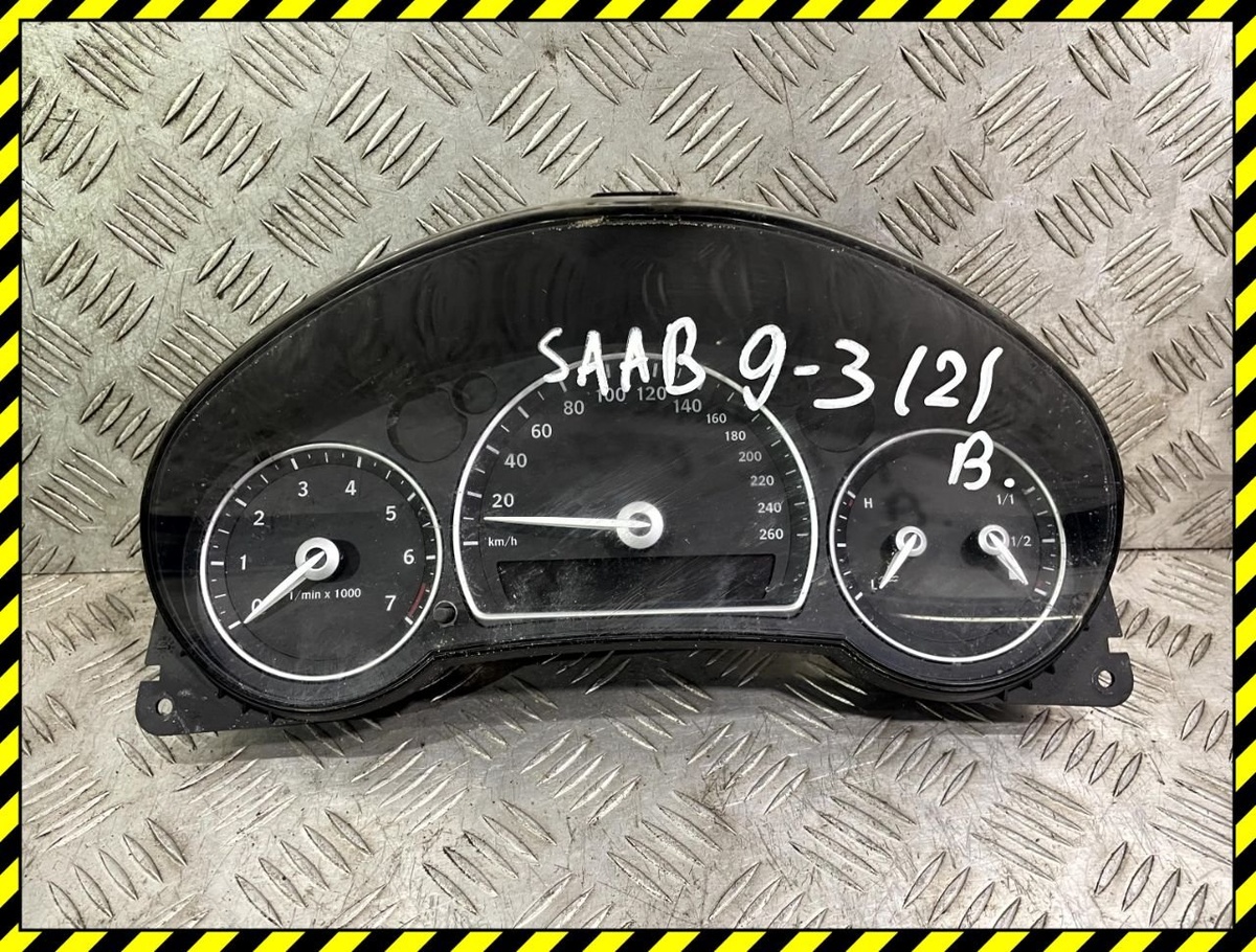 Щиток приборов (приборная панель) к Saab 9-3 2008