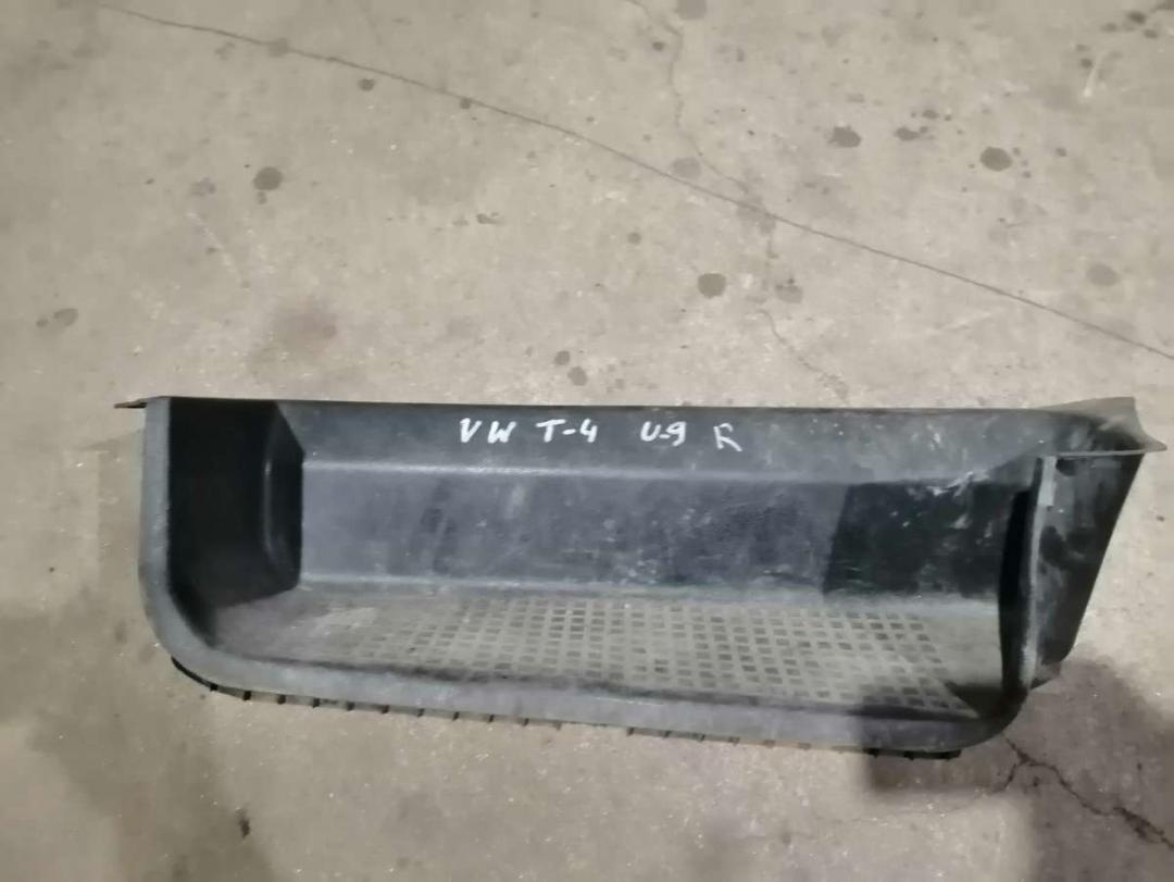 Подножка к Volkswagen Transporter 1993
