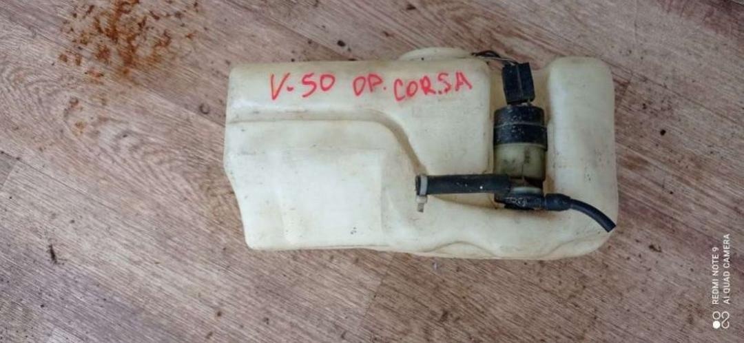 Бачок омывателя к Opel Corsa 1992