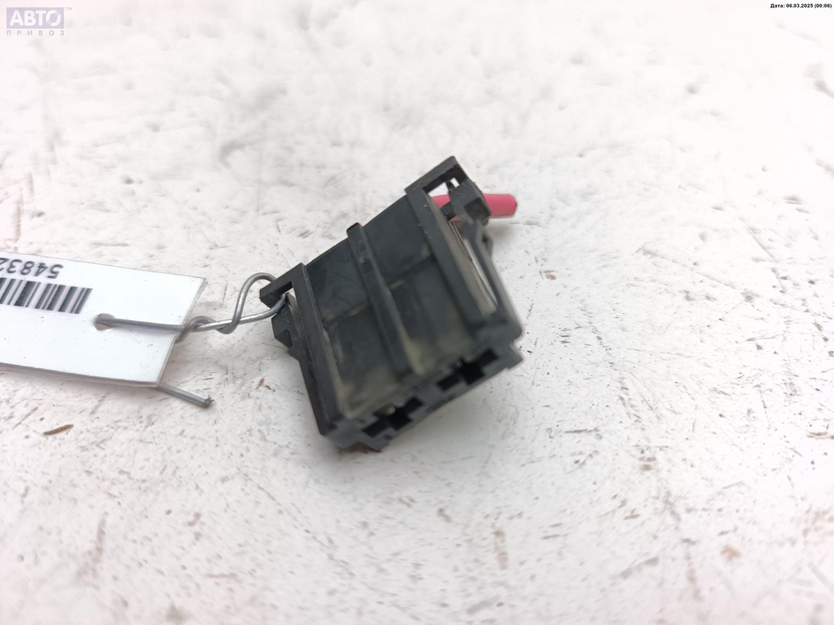 Разъем AUX / USB к Peugeot 307 2004