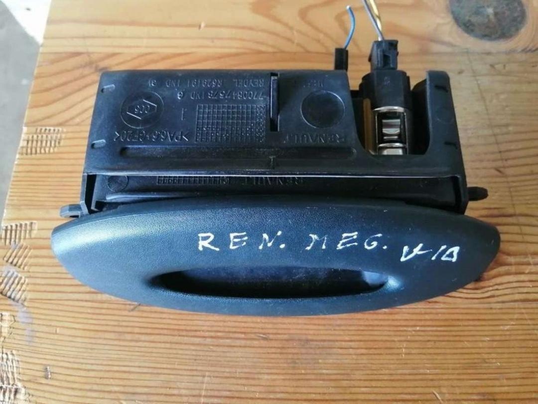 Пепельница к Renault Megane 1997