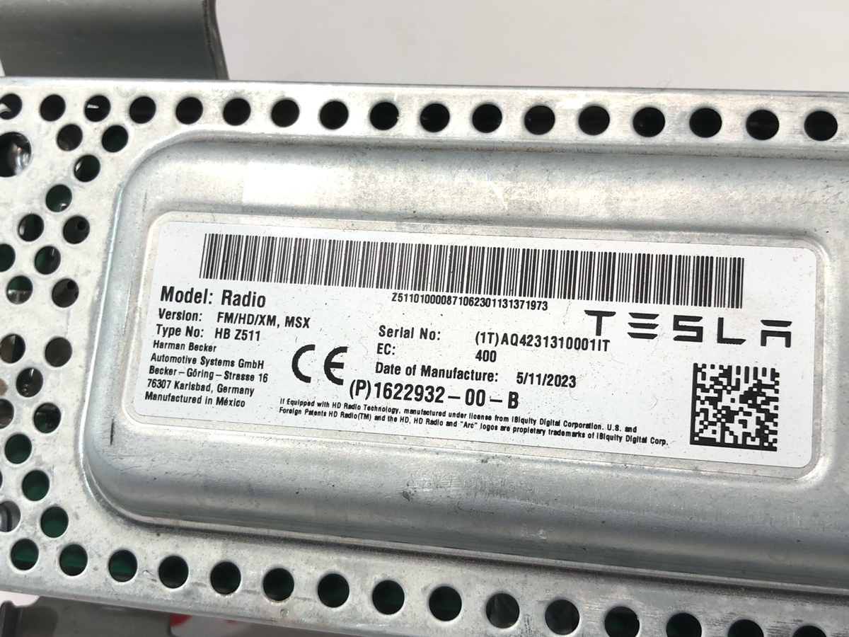 Блок радио к Tesla Model S 2021