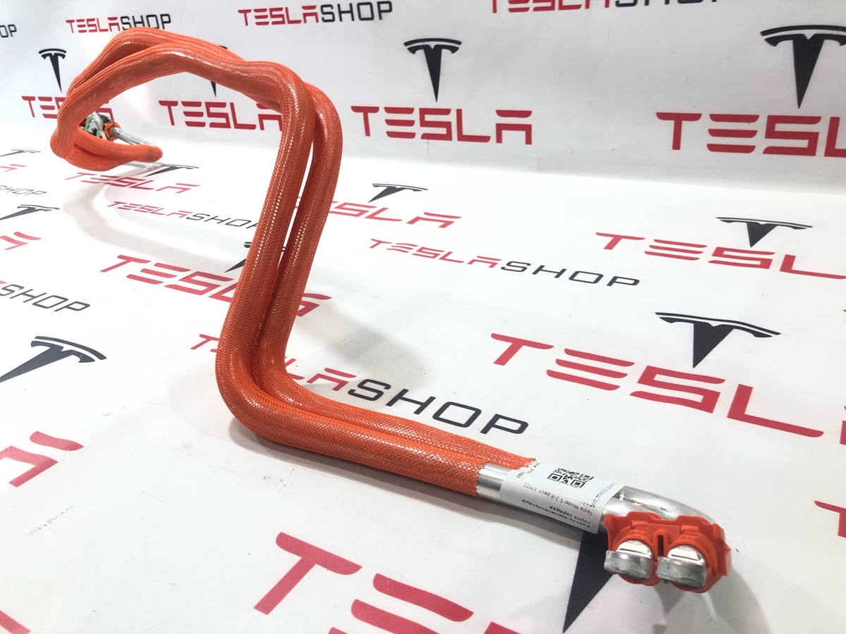 Порт зарядный к Tesla Model S 2021