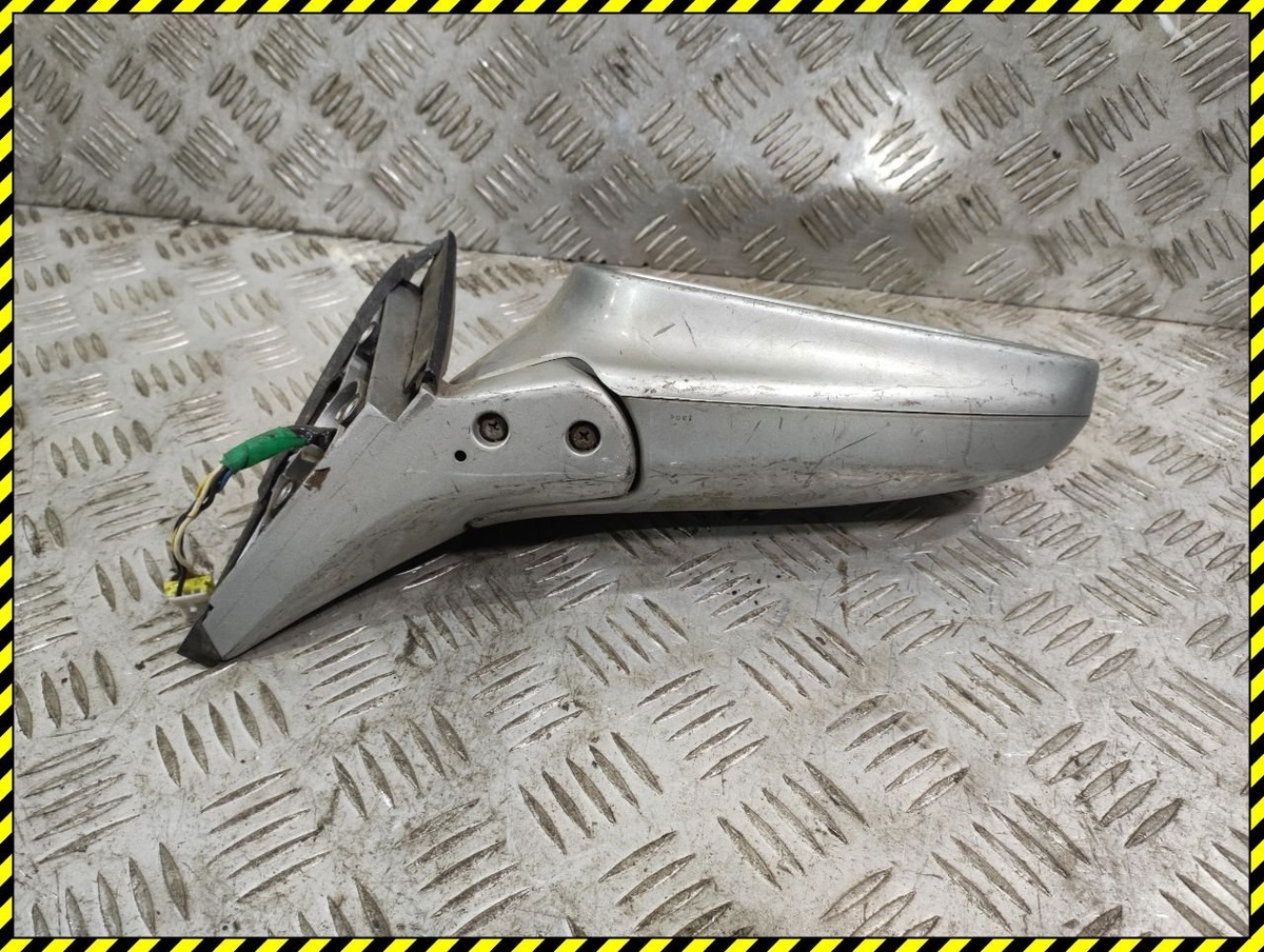 Зеркало наружное левое к Mitsubishi Sigma 1995