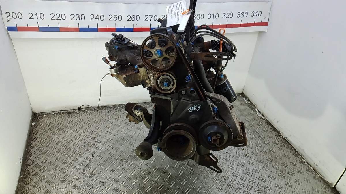 Двигатель к Audi 80 1989