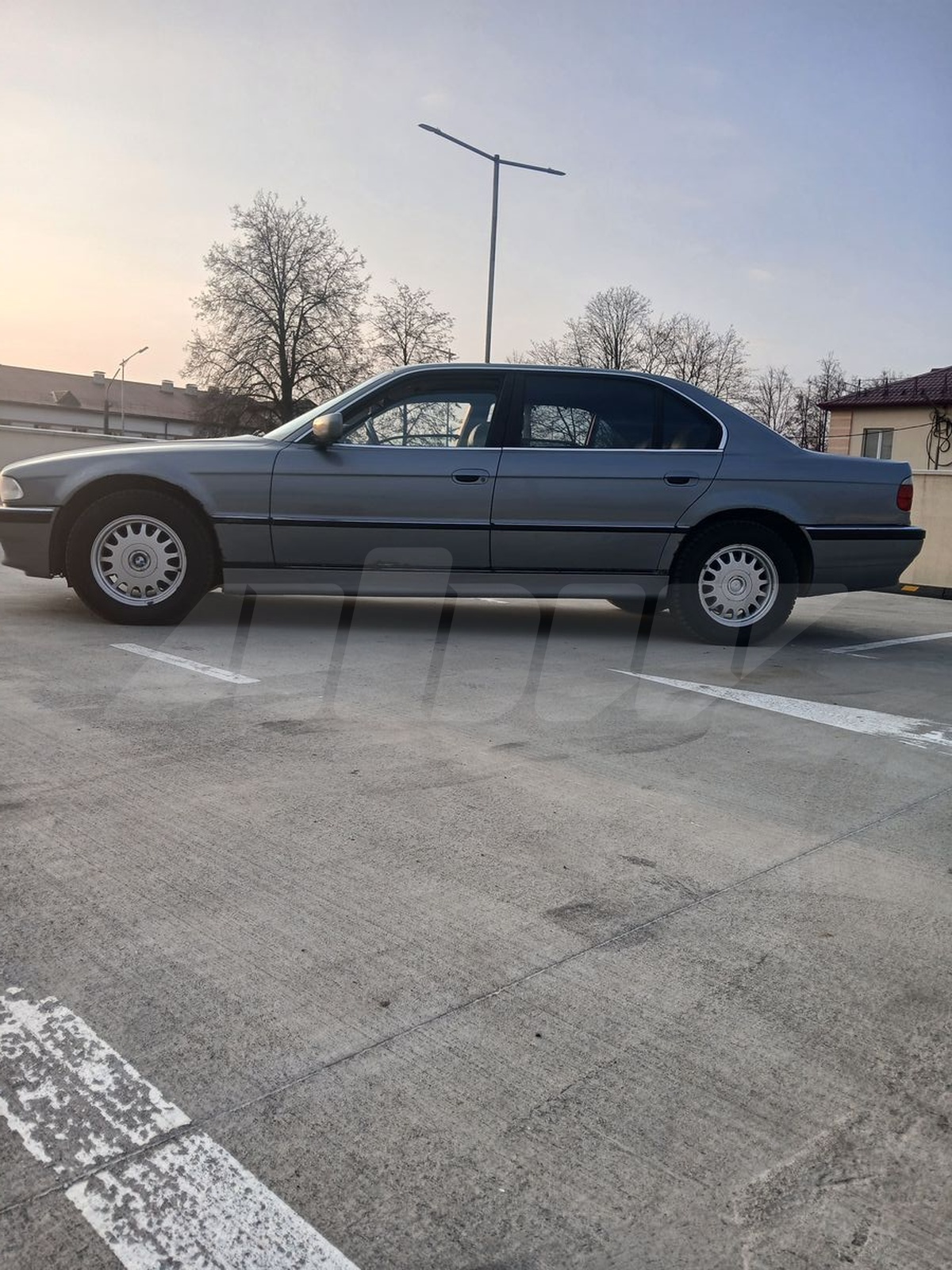 BMW 7 series III (E38), 1998